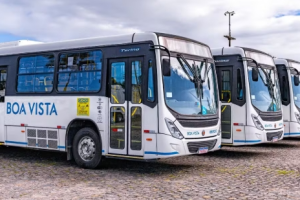 Ônibus da empresa Boa Vista em Aracaju — Foto: Felipe Bass/PMA