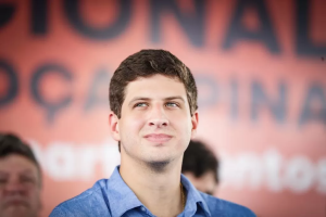 Foto: Rodolfo Loepert