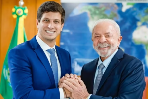 O prefeito de Recife e presidente nacional do PSB, João Campos, em encontro com o presidente Lula, em 10 de fevereiro de 2026 — Foto: Ricardo Stuckert/Presidência da República